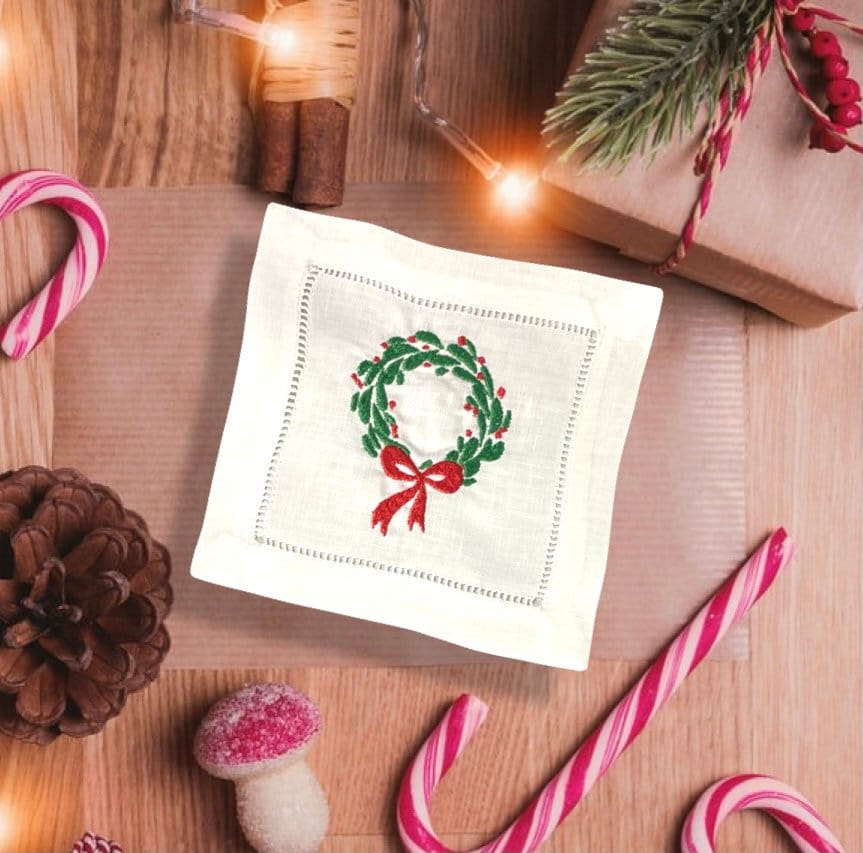 Linen Christmas Wreath Embroidered Cocktail Napkin | Set of 4 | Hostess Gift | Cloth Coaster | Elegant Home Décor | Bar Cart | Table Setting