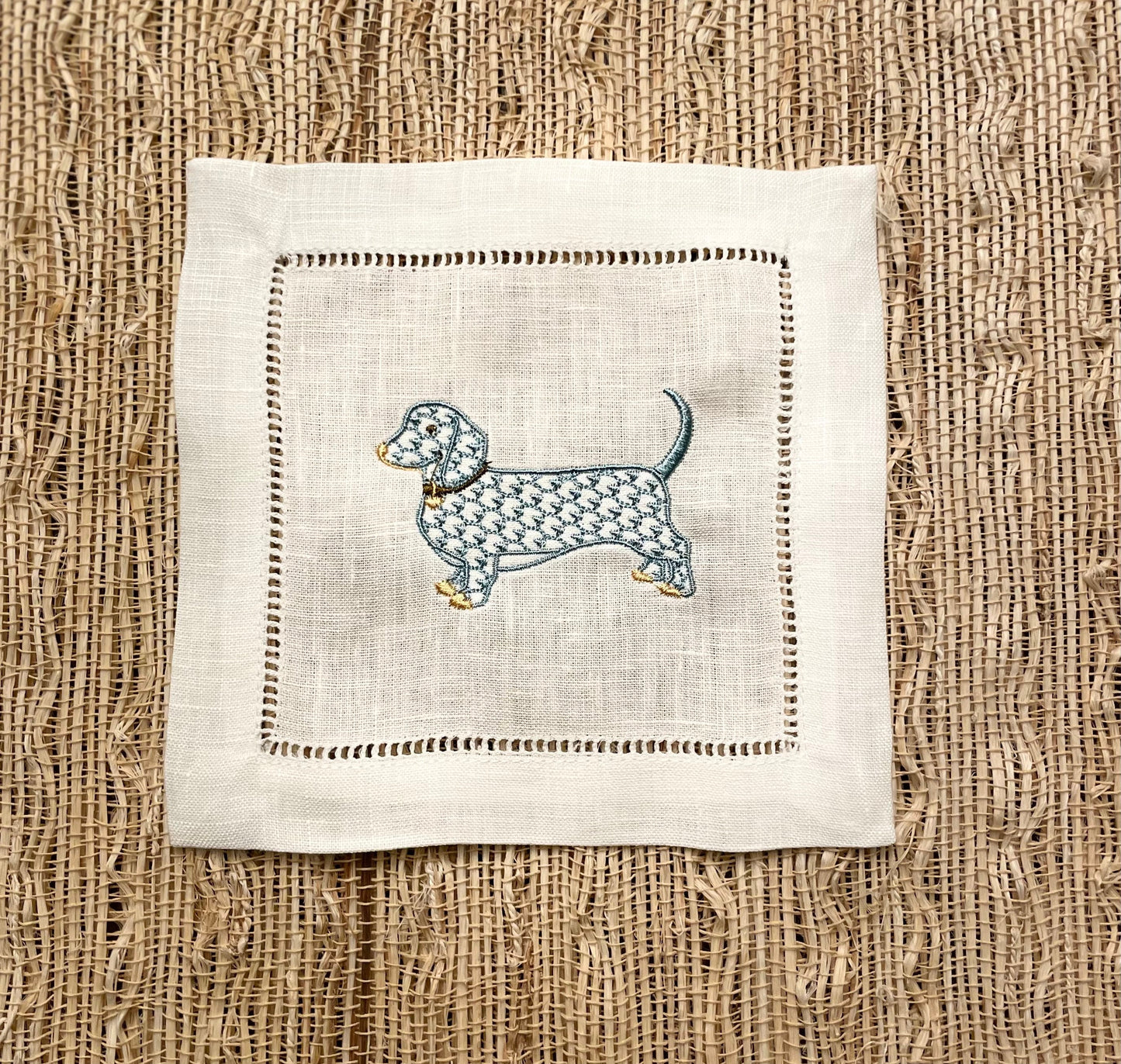 Linen Dachshund Dog Embroidered Cocktail Napkin | Set of 4 | Hostess Gift | Cloth Coaster | Elegant Home Décor | Bar Cart | Table Setting